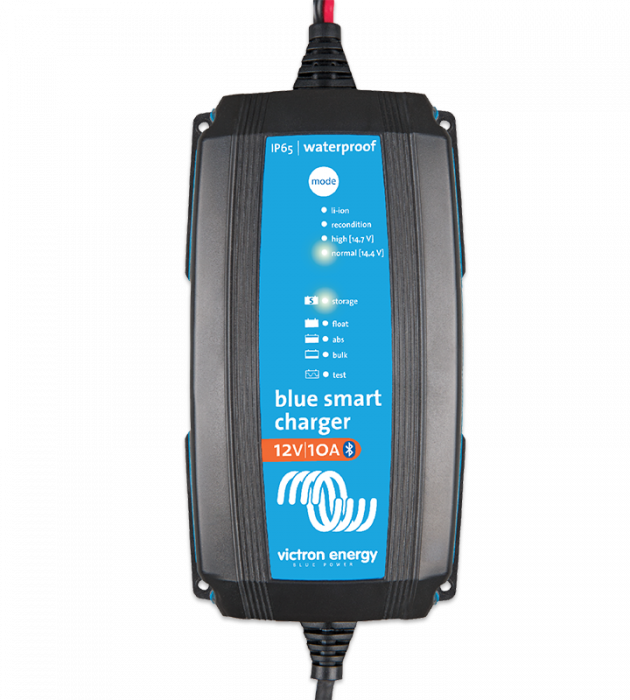 Blue Smart IP65 Charger 12/25(1) 230V CEE 7/17-big