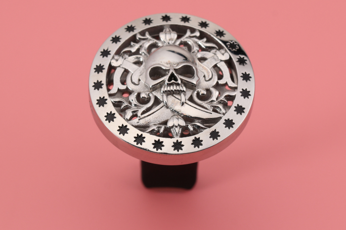 Difuzor auto 3 cm pentru uleiuri esentiale argintiu - model Pirate Skull, Mojo [2]
