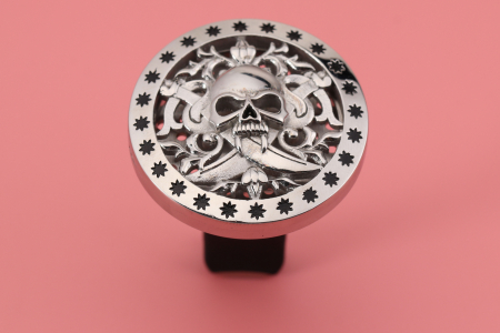 Difuzor auto 3 cm pentru uleiuri esentiale argintiu - model Pirate Skull, Mojo [1]