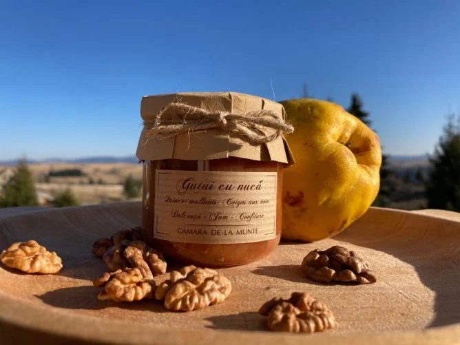 Tort de Bezea - Dulceață de gutui cu nucă 200g