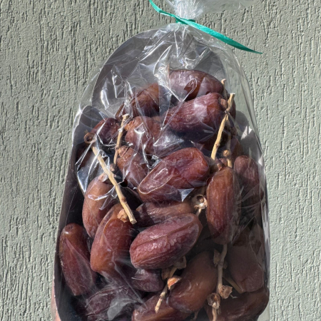 Toate Produsele - Curmalele Deglet Nour pe ramură 500g