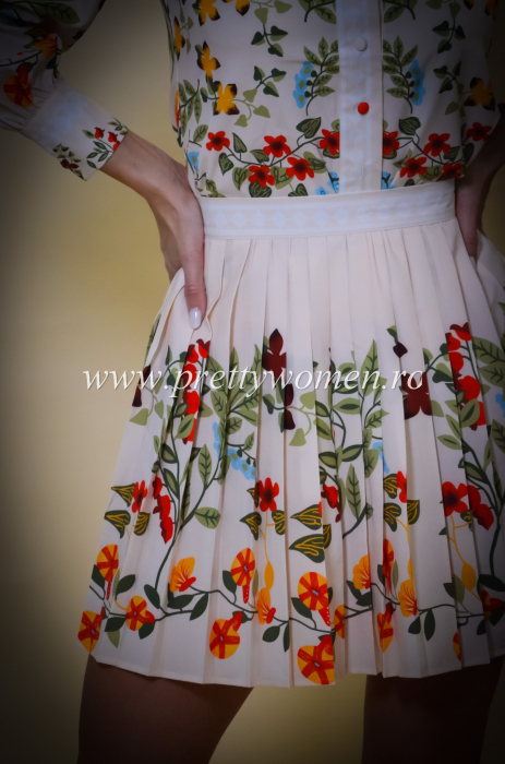 Fusta plisata cu imprimu floral [2]