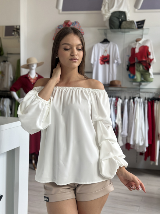 Bluza alba cu maneca bufanta