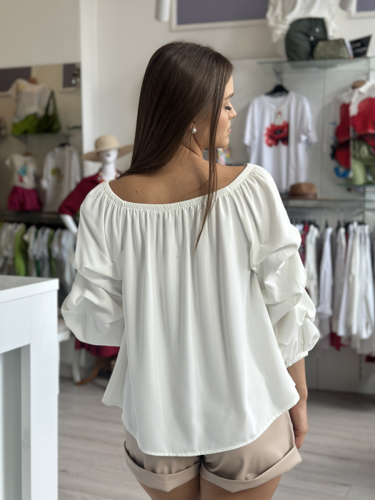 Bluza alba cu maneca bufanta [4]