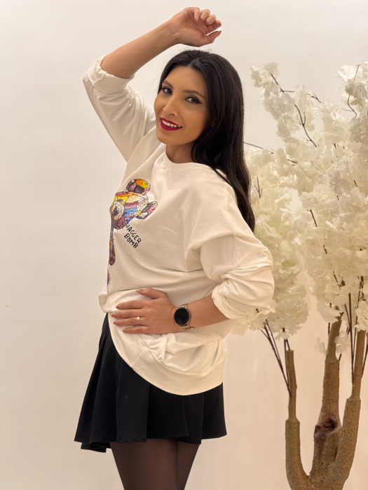 Bluza alba din bumbac asimetrica cu impimeu ursulet [4]