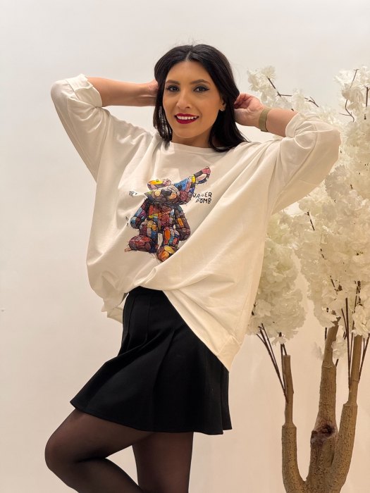 Bluza alba din bumbac asimetrica cu impimeu ursulet [3]