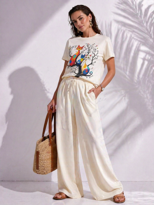 Bluza dama alba cu imprimeu pisicute in copac [2]