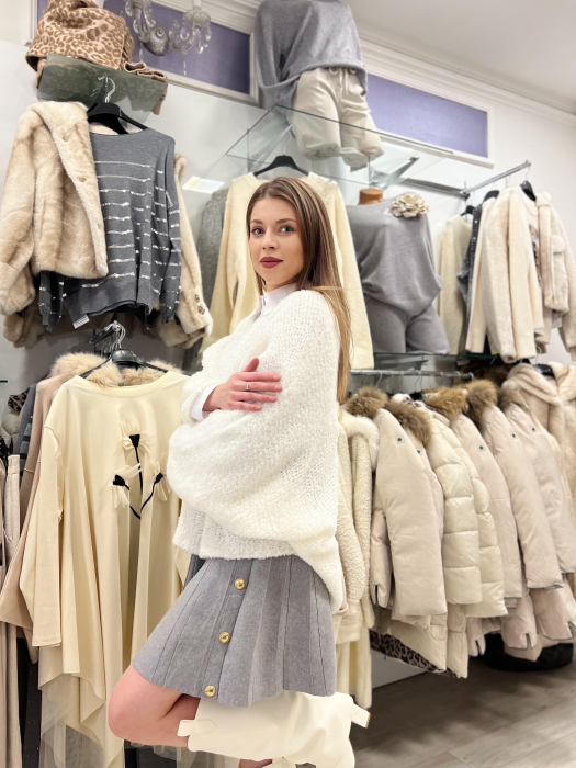 Bluza dama alba tricotata cu anchior [3]