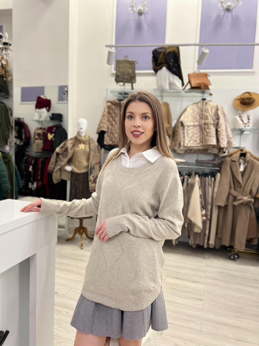 Bluza dama bej cu aplicatie de guler [2]