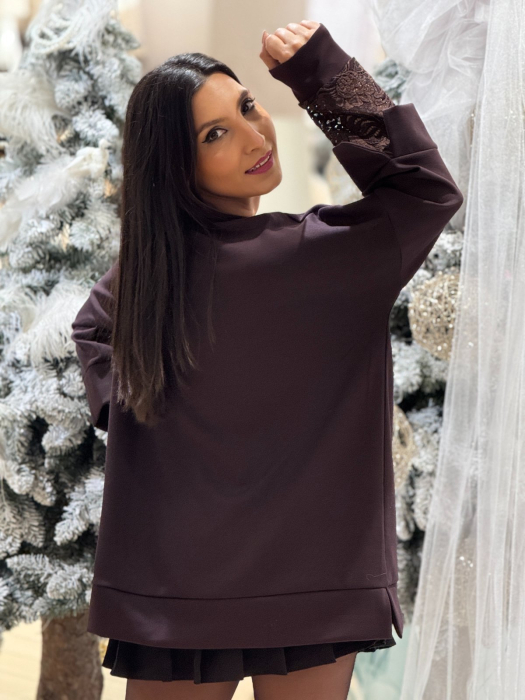 Bluza dama maro cu dantela la maneci si aplicatii pentricele [6]