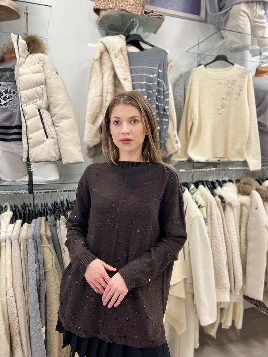 Bluza dama maro cu sclipici si gat rotund [4]