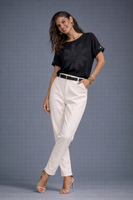 Bluza dama neagra stil fluture cu floare brodata [2]