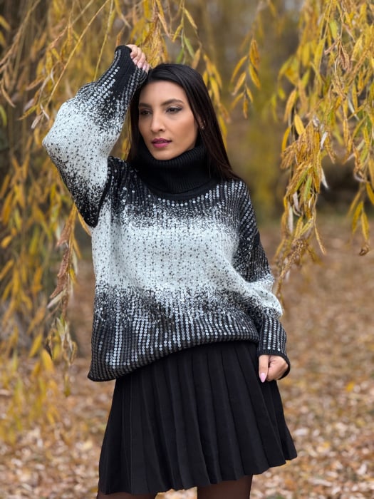 Bluza dama neagra tricotata cu gat inalt si paiete
