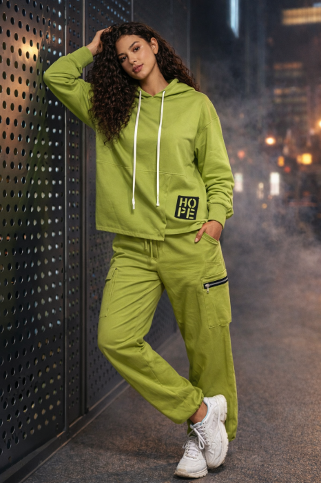 Bluza dama verde tip hanorac hope [2]