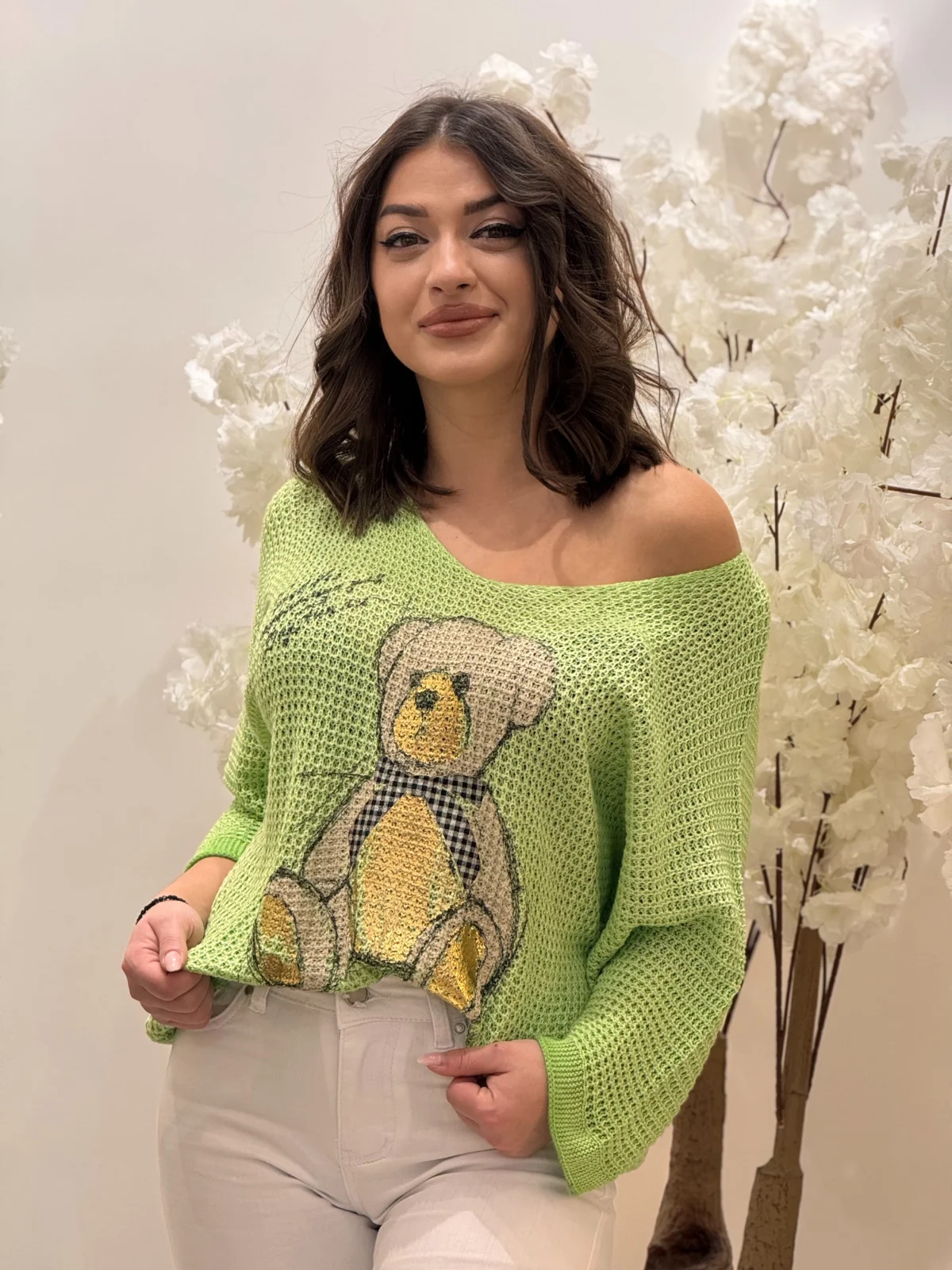 Bluza verde cu ursulet [2]