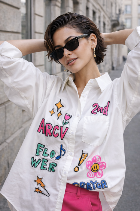 Camasa dama alba din bumbac cu imprimeu grafitti [3]