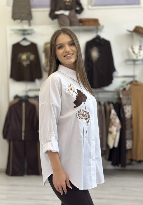 Camasa dama alba din bumbac cu trei flori brodate [3]