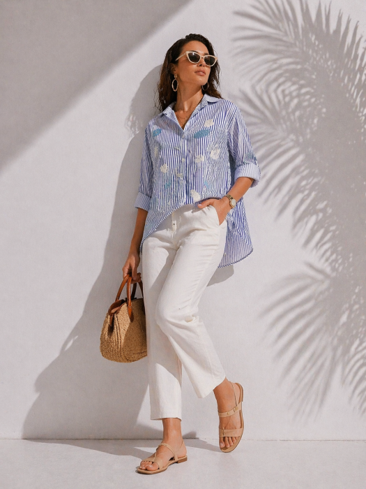 Camasa dama albastra din bumbac cu flori brodate si pietricele [2]