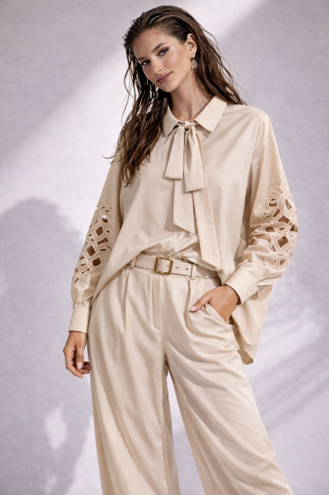 Camasa dama bej oversized cu decupaj pe maneci [2]