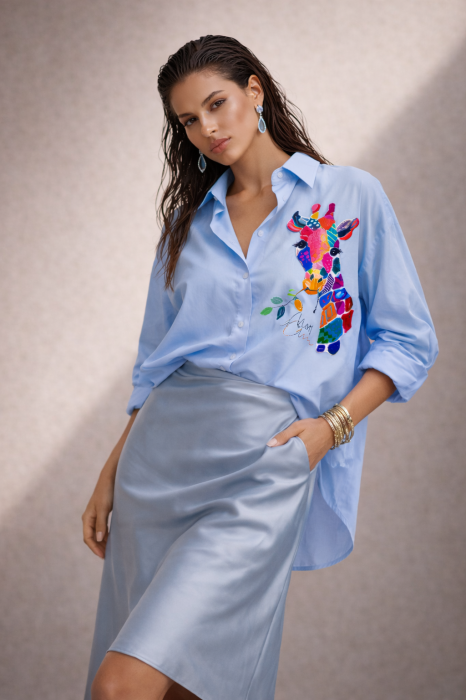 Camasa dama bleu din bumbac cu imprimeu girafa multicolora [3]