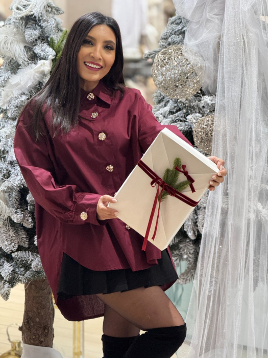 Camasa dama bordo din bumbac cu nasturi supradimensionati aurii [5]