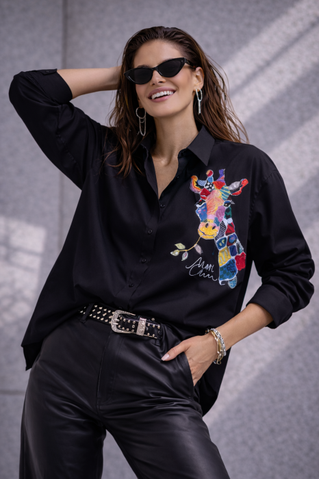 Camasa dama neagra din bumbac cu imprimeu girafa multicolora [3]