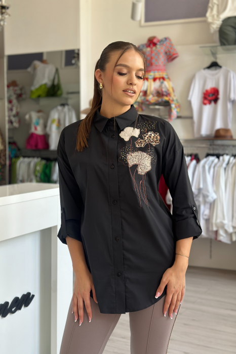 Camasa dama neagra din bumbac universala mica cu broderie flori maro