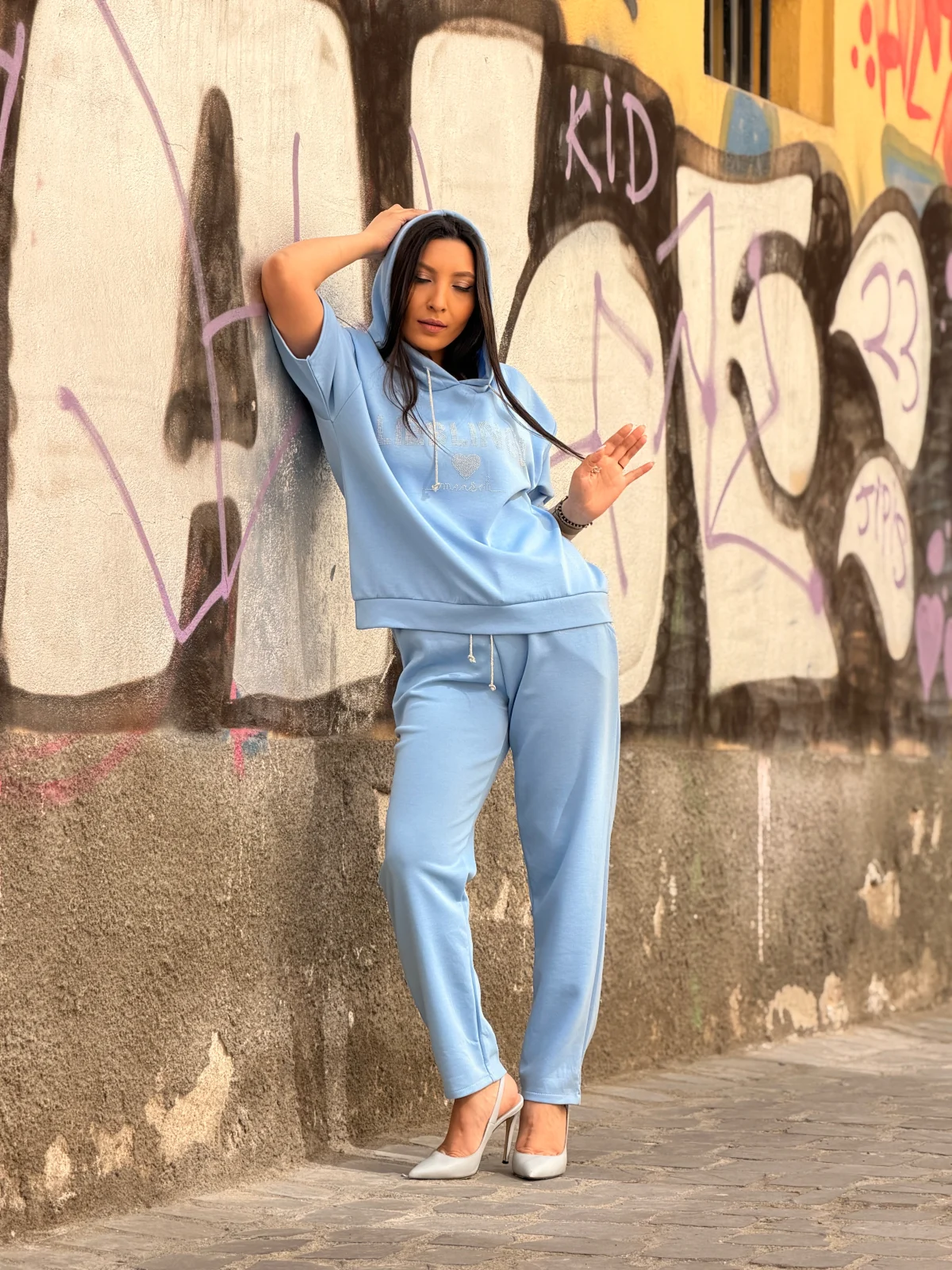 Compleu dama bleu cu gluga si snur din pietricele [3]