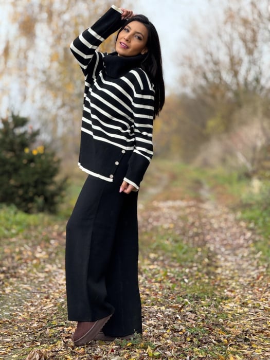 Compleu dama negru tricotat cu gat inalt si dungi orizontale pe bluza [4]
