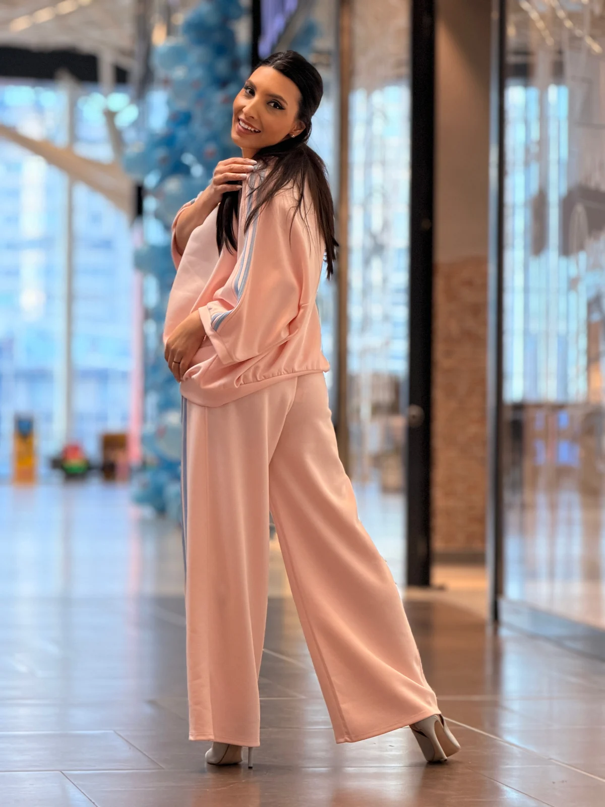 Compleu dama roz cu dungi albastre [2]