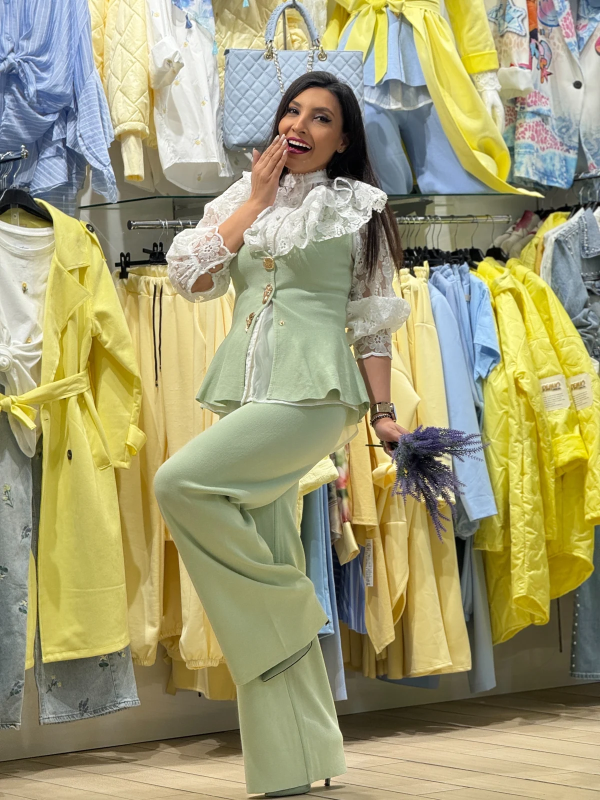 Compleu dama verde menta cu detalii minimaliste [7]