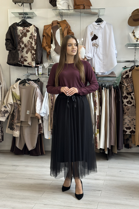 Fusta lunga neagra din tulle