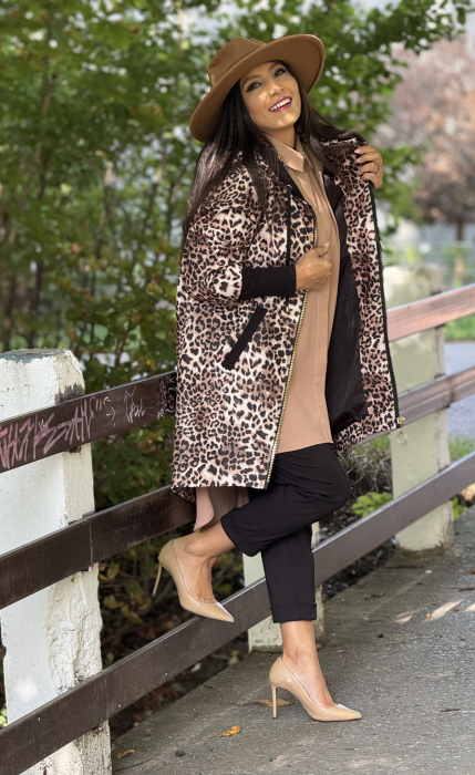Geaca animal print lunga cu gluga [5]
