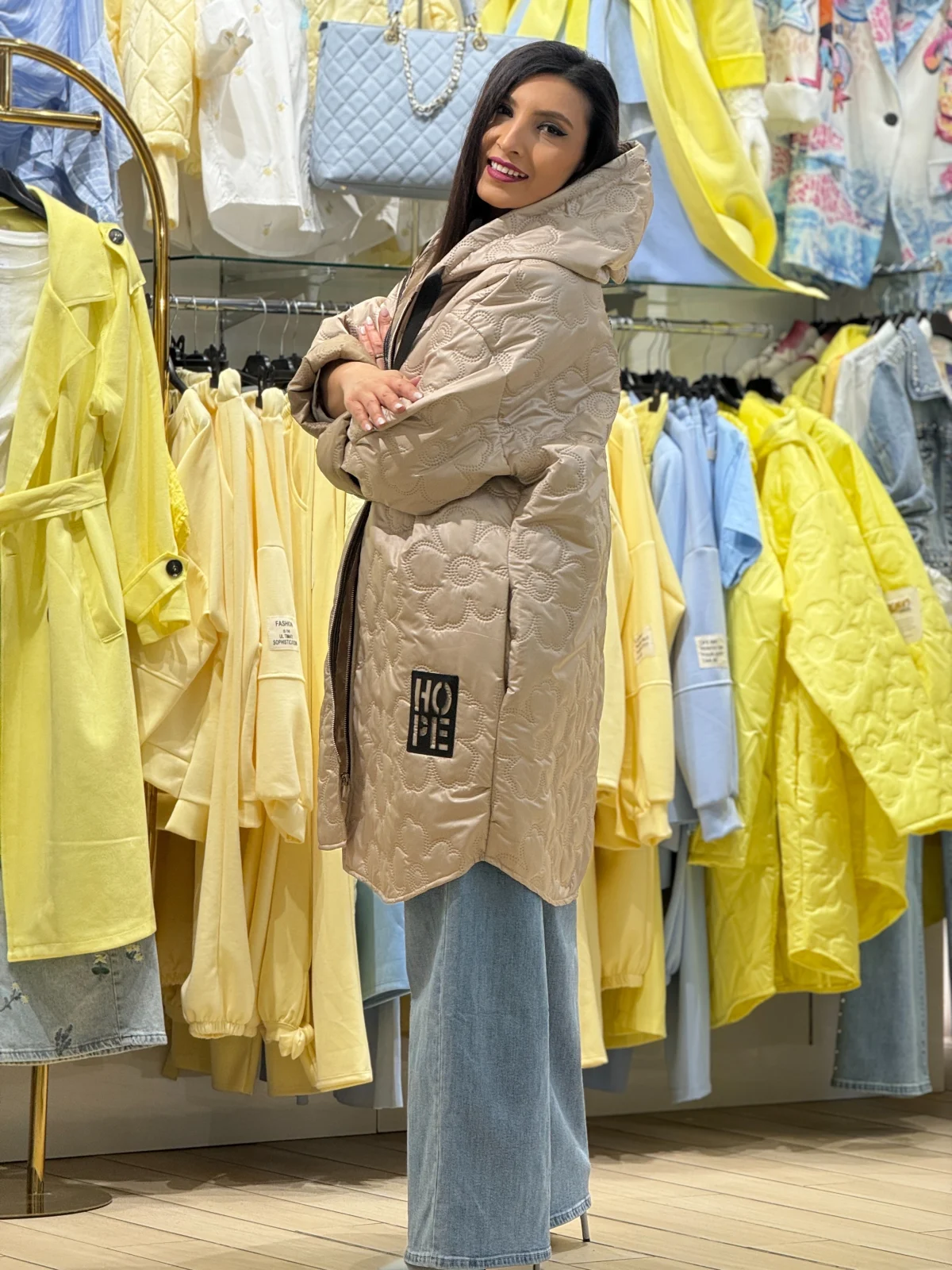 Geaca dama bej lunga cu broderie florala [8]