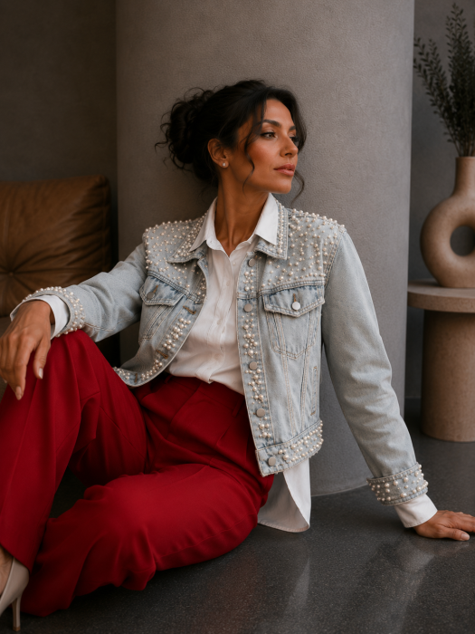 Geaca dama din denim vintage cu perlute aplicate [2]