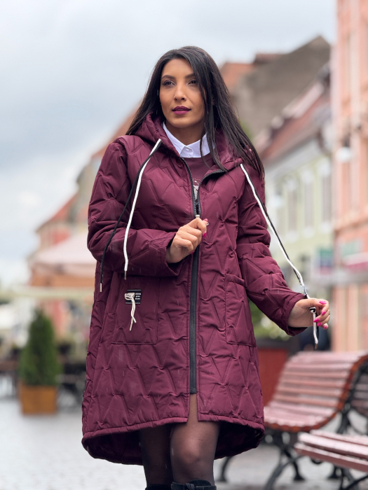 Geaca dama lunga bordo cu gluga si buzunare