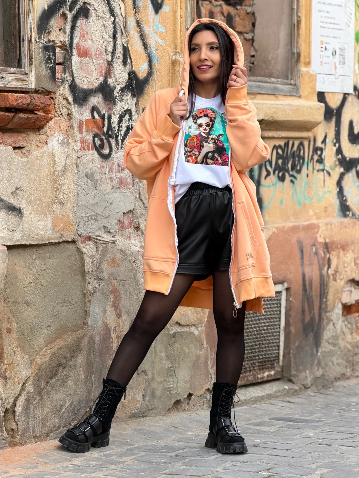 Hanorac dama portocaliu pastel cu fermoar si imprimeu cu diamant aplicat [4]