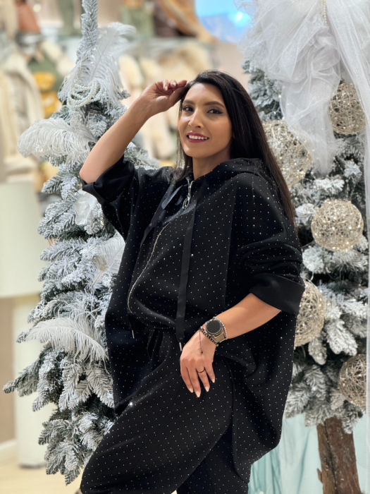 Jacheta dama cu pietricele [3]