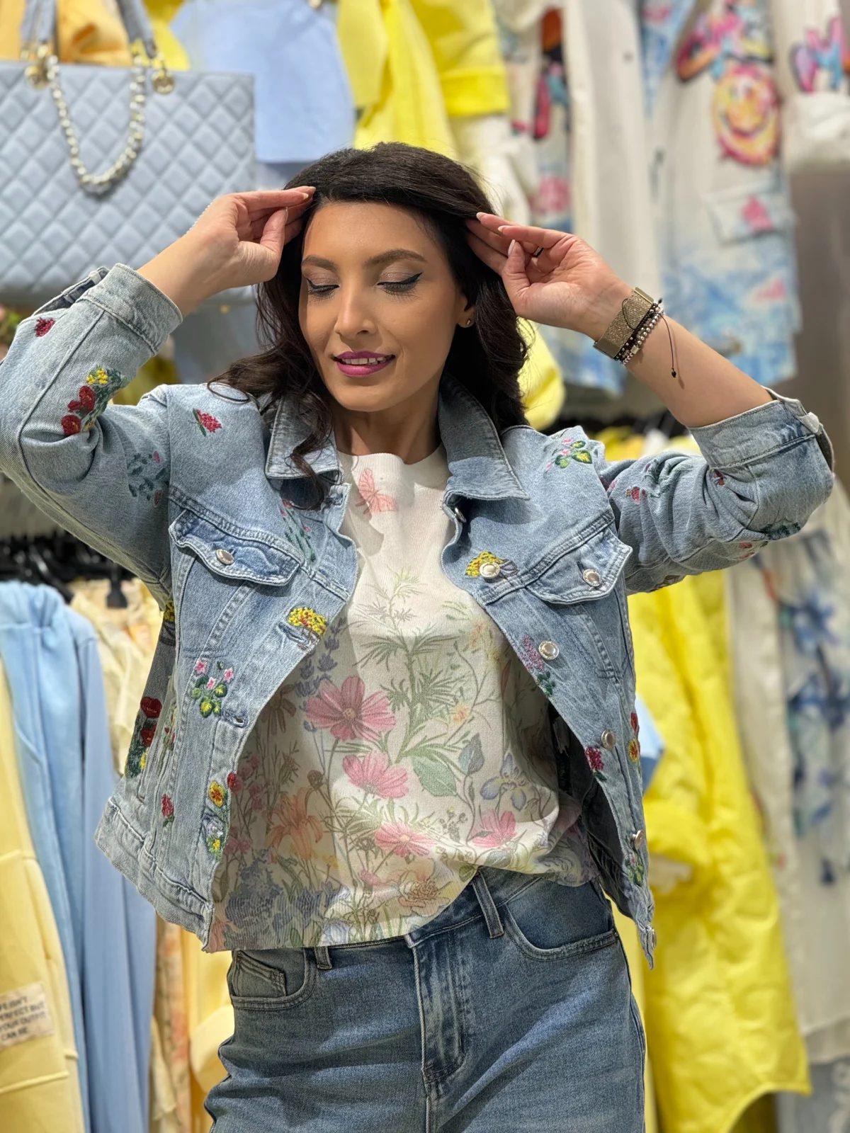 Jacheta dama din denim cu broderie maci si lalele [4]