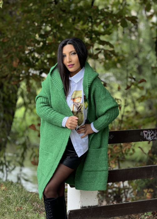 Jacheta dama verde cu imprimeu ursulet pe spate [1]