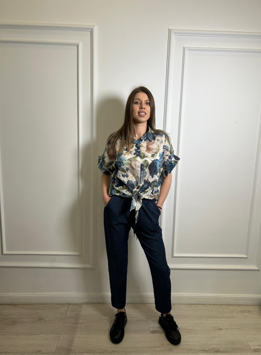 Pantaloni dama albastri cu elastic si snur in talie [3]