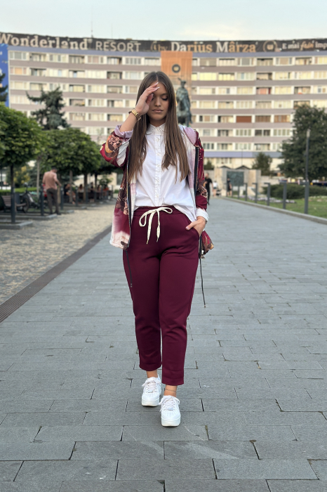 Pantaloni dama bordo cu snur in talie [2]