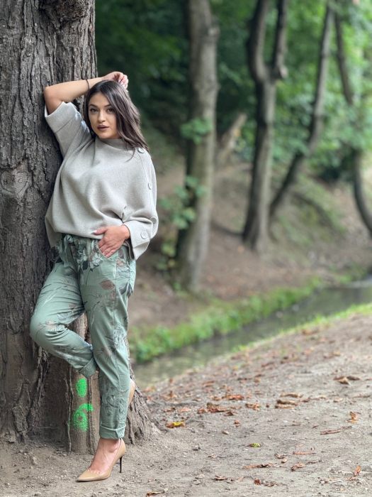 Pantaloni dama casual cu imprimeu floral [3]