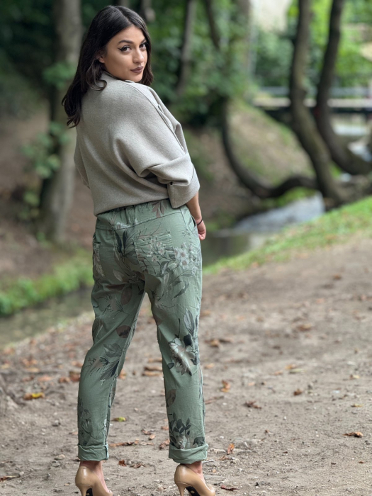 Pantaloni dama casual cu imprimeu floral [4]