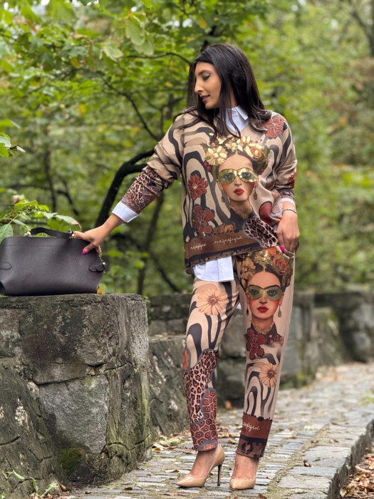 Pantaloni dama cu imprimeu Frida Kahlo [4]