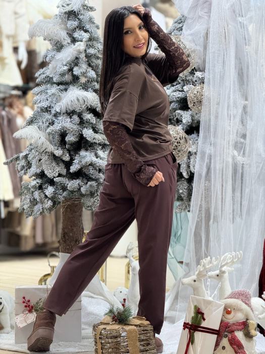 Pantaloni dama maro conici cu emblema in talie [4]