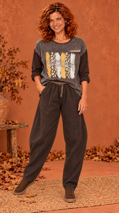 Pantaloni dama maro din catifea [3]