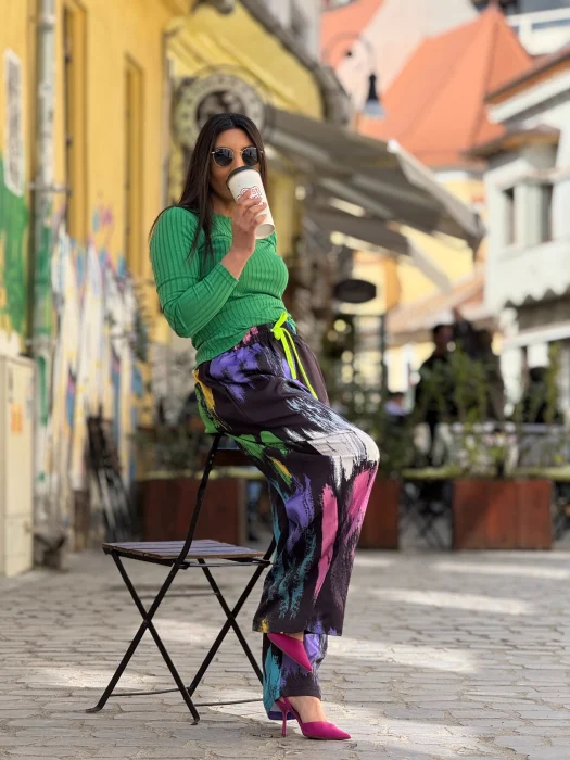 Pantaloni dama multicolori cu snur in talie [5]