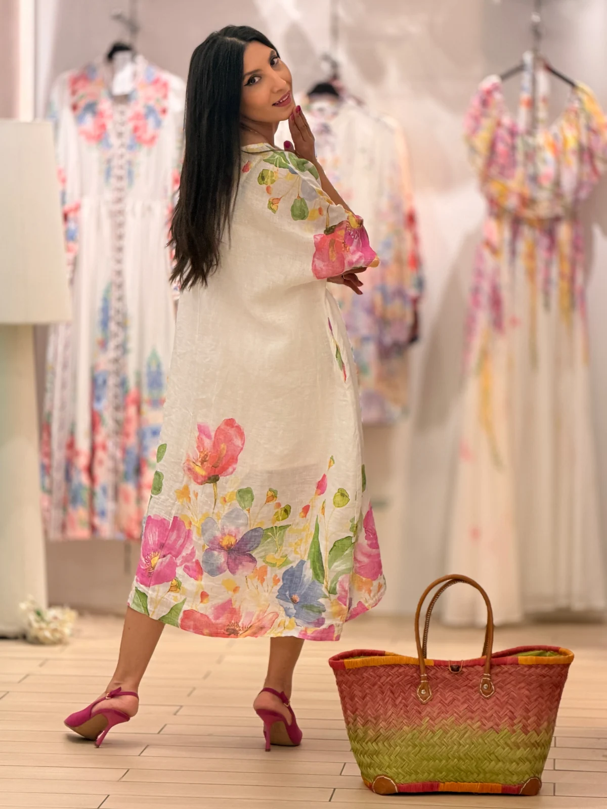 Rochie alba din in cu flori roz [5]