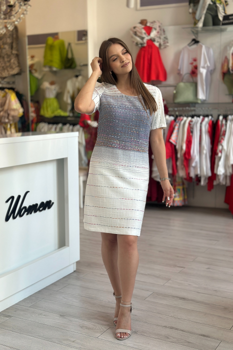 Rochie alba din vascoza cu insertii multicolore [2]